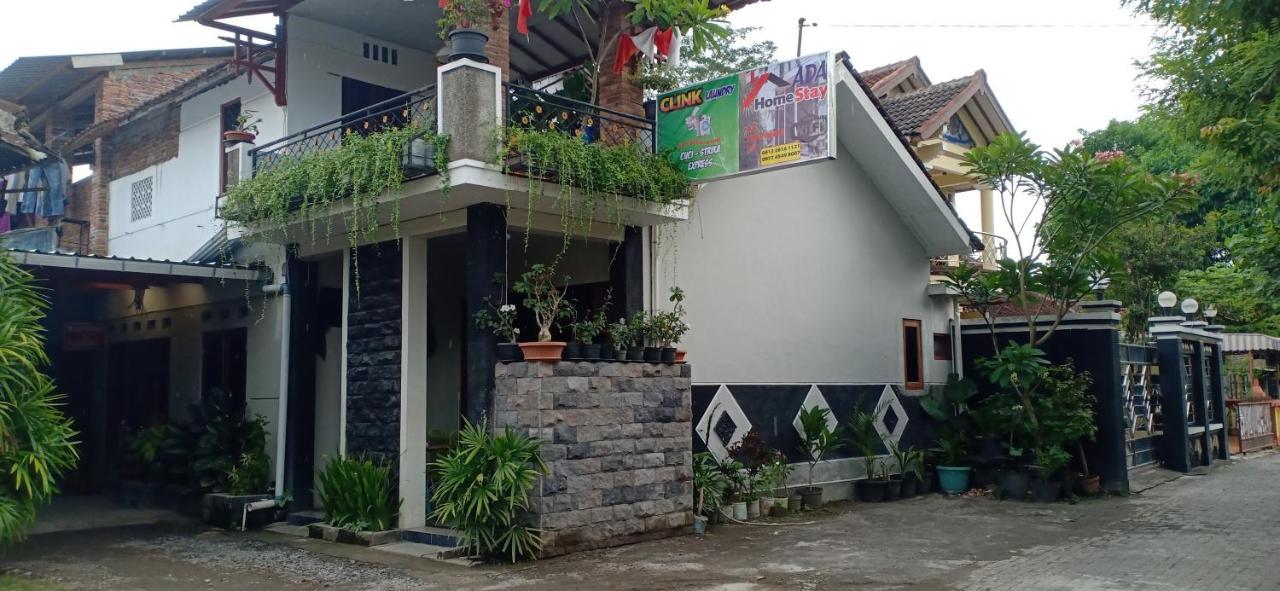 Ada Homestay Magelang Exterior foto