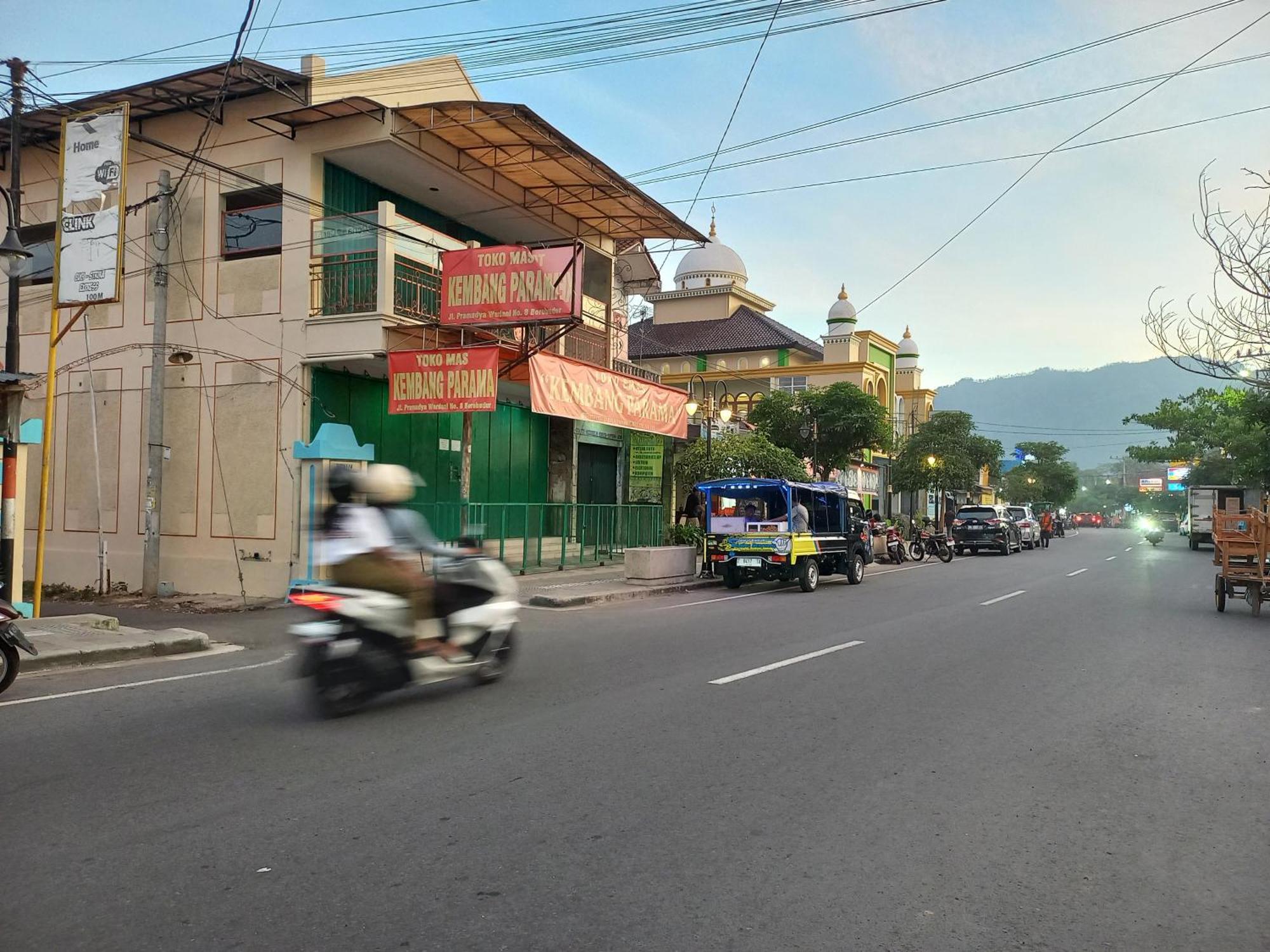 Ada Homestay Magelang Exterior foto
