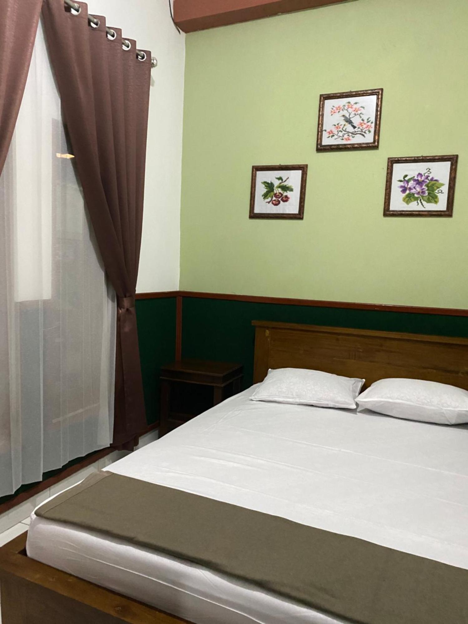 Ada Homestay Magelang Exterior foto